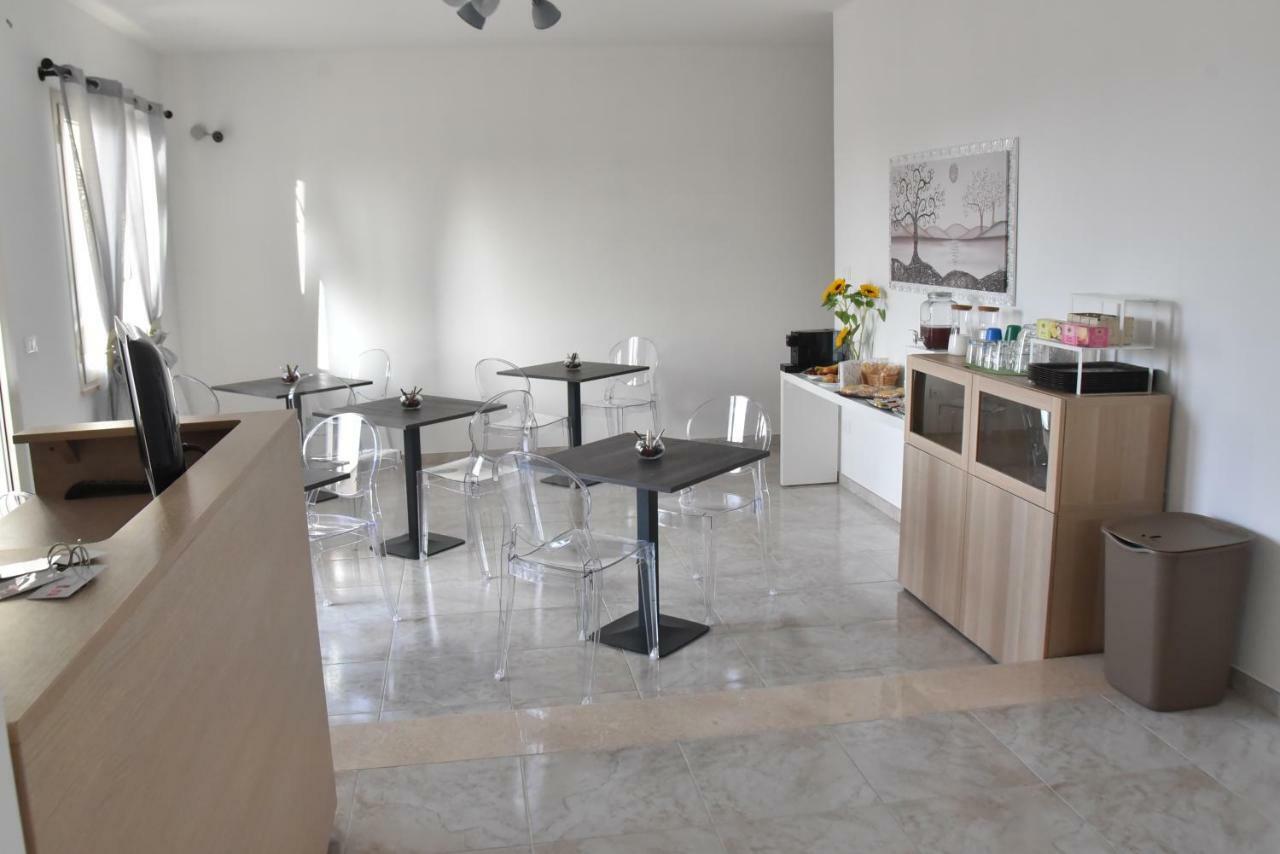 B&B Arzeria Каваллино-ди-Лечче Экстерьер фото