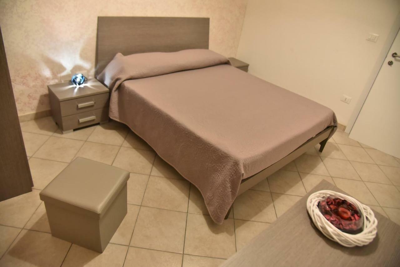 B&B Arzeria Каваллино-ди-Лечче Экстерьер фото